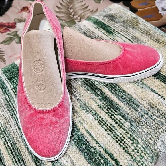 #006 L.L.BEAN Canvas Sneakers - Various colors/styles - Picture 5 of 11